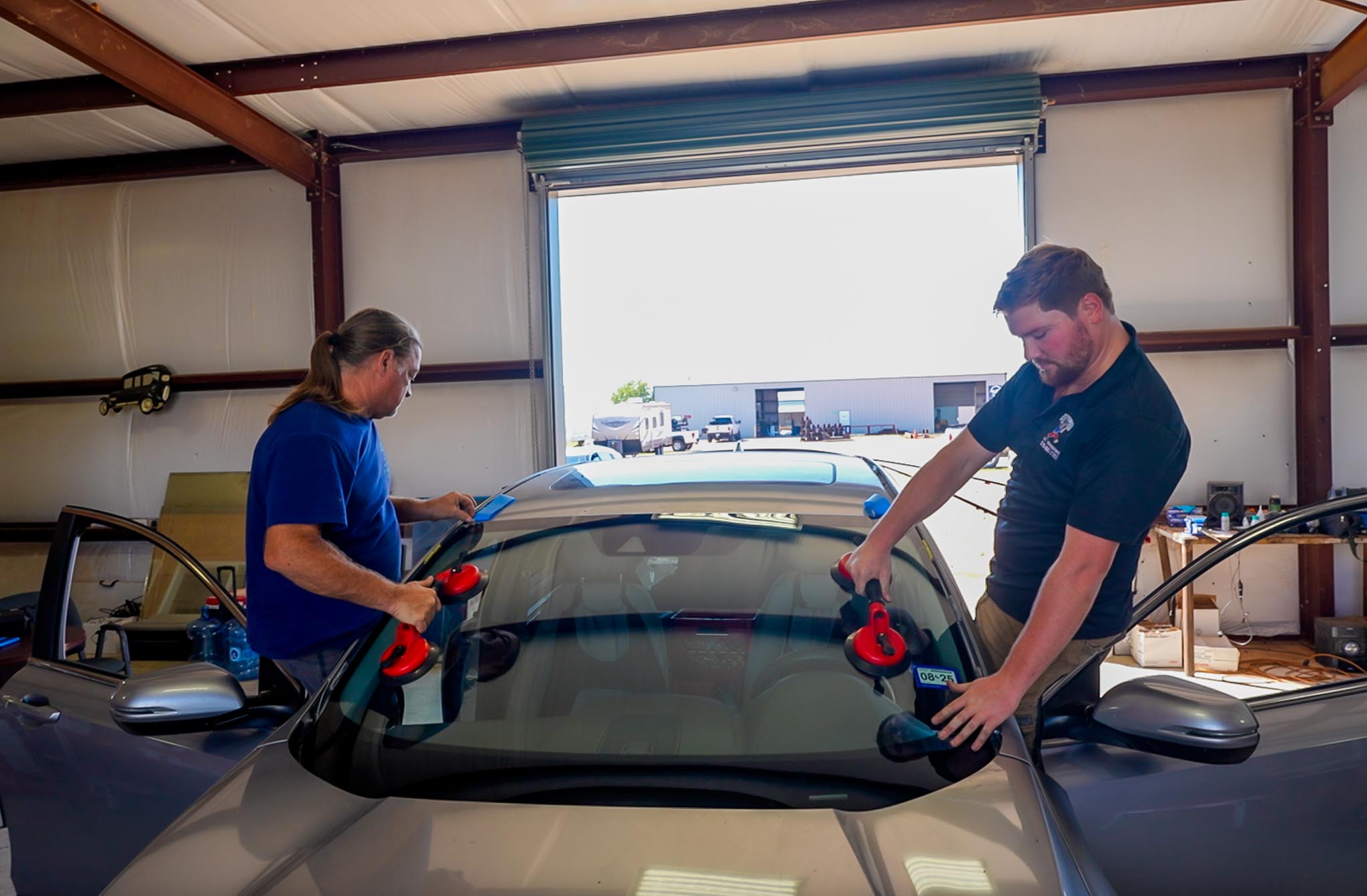 Autoglass Replacement 
& Repair Experts